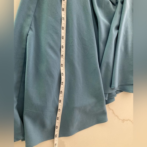 Taylor dress like new size 6 - Picture 8 of 8